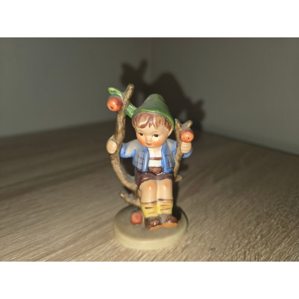 Vintage Hummel Figurine "Apple Tree Boy" TMK 3 #142 3/0 4" Goebel Figure Germany